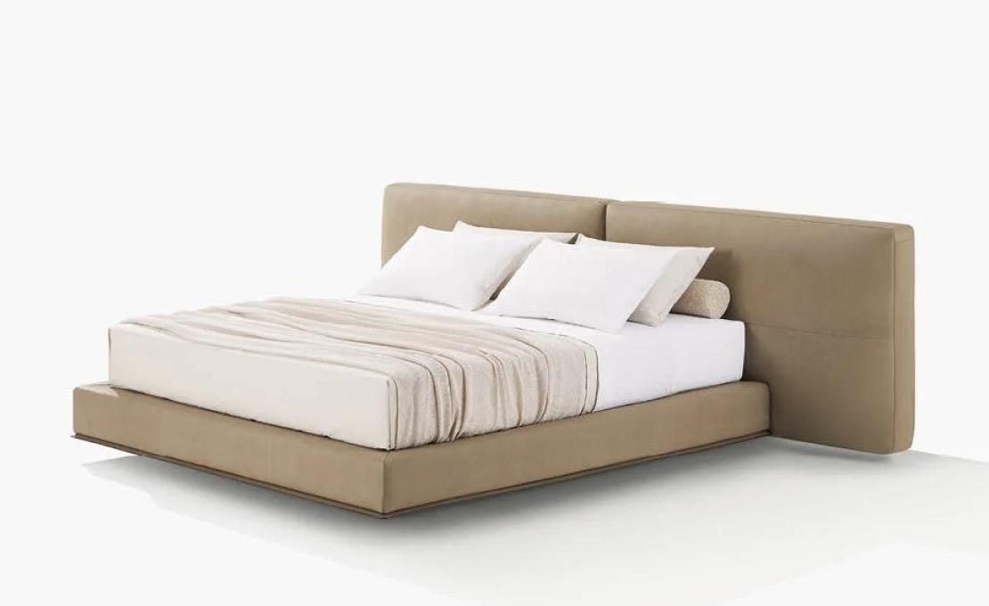Кровать от фабрики Poliform модель BRERA BED