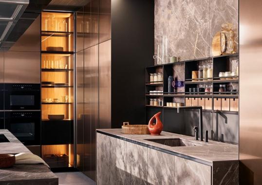 Кухни от фабрики Poliform модель ALEA PRO KITCHEN