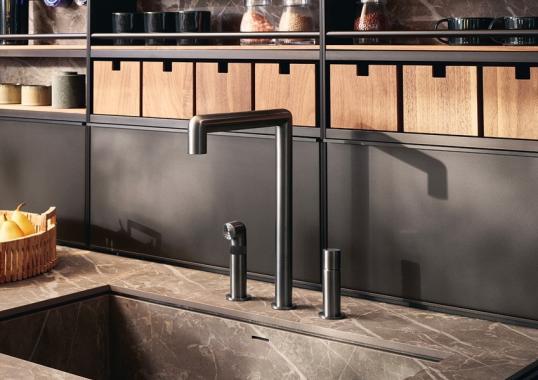 Кухни от фабрики Poliform модель ALEA PRO KITCHEN