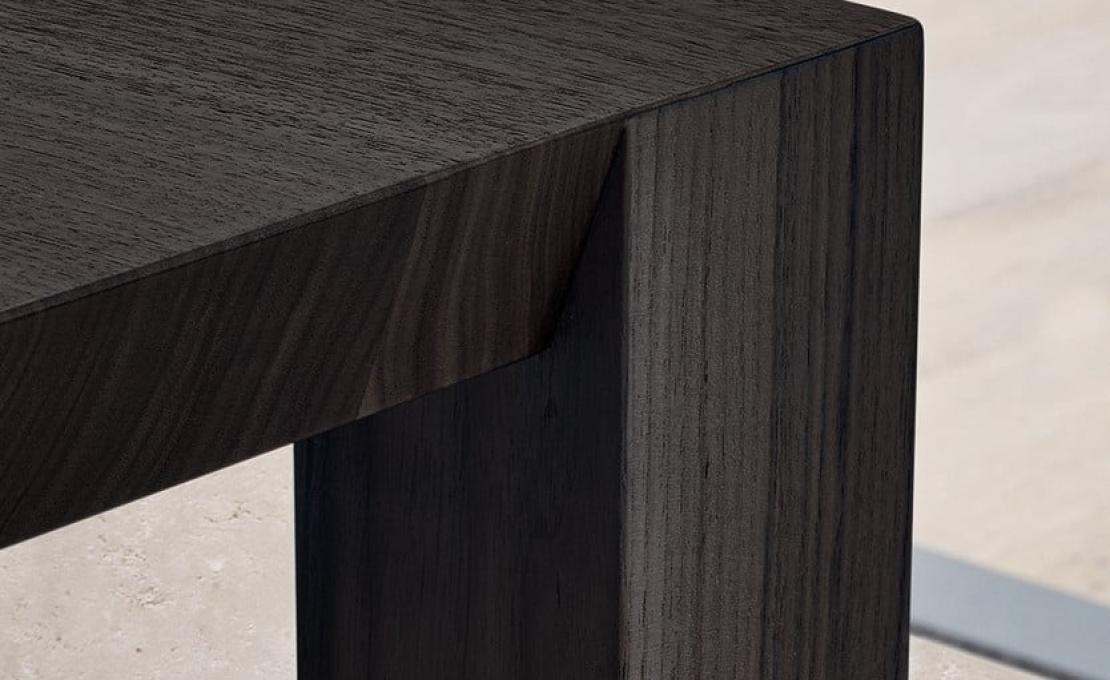 Стол от фабрики Poliform модель Blade Table Poliform