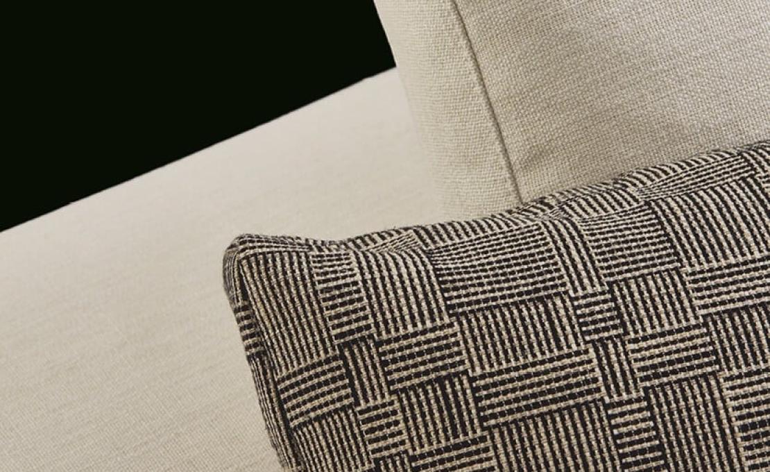 Диван от фабрики Poliform модель Brera Sofa