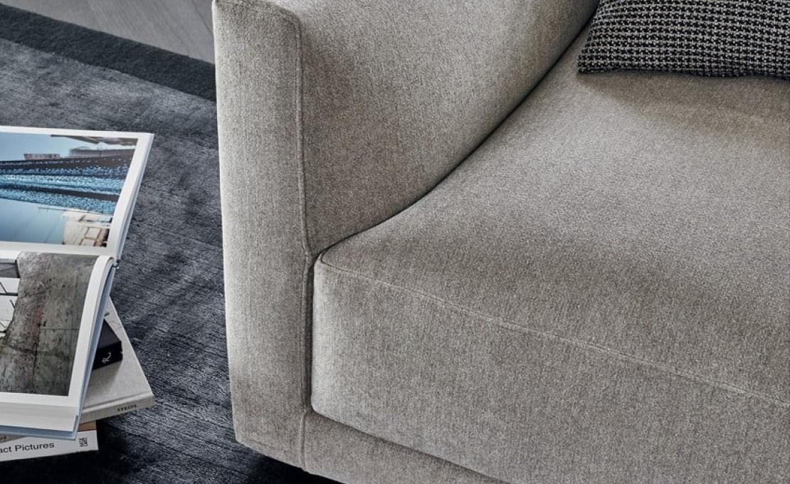 Диван от фабрики Poliform модель Bristol Sofa Poliform