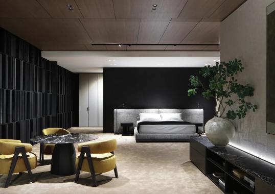 Кровать от фабрики Poliform модель BRERA BED