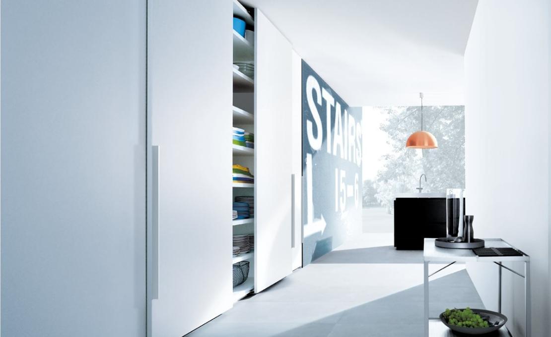 Шкафы от фабрики Poliform модель Club Wardrobe