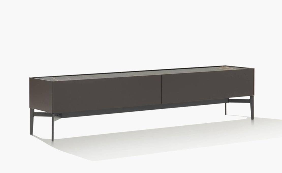 Сервант от фабрики Poliform модель Code Sideboard