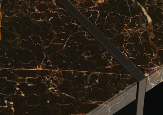 Журнальный столик от фабрики Poliform модель Bristol System 