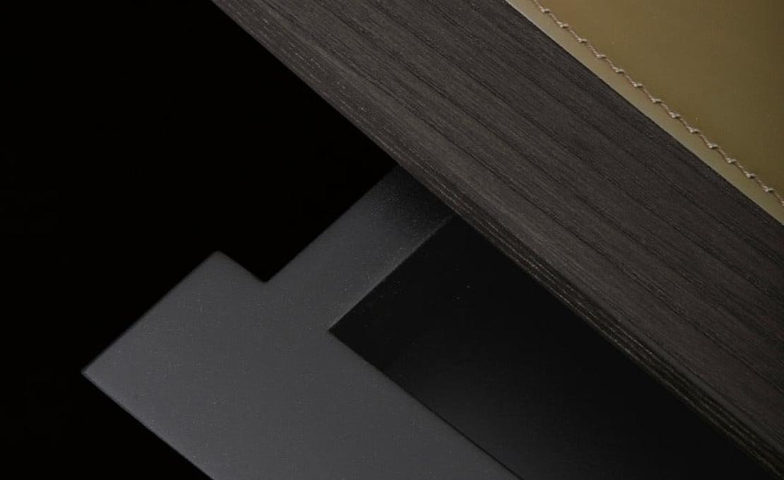 Письменный стол от фабрики Poliform модель Concorde Desk 