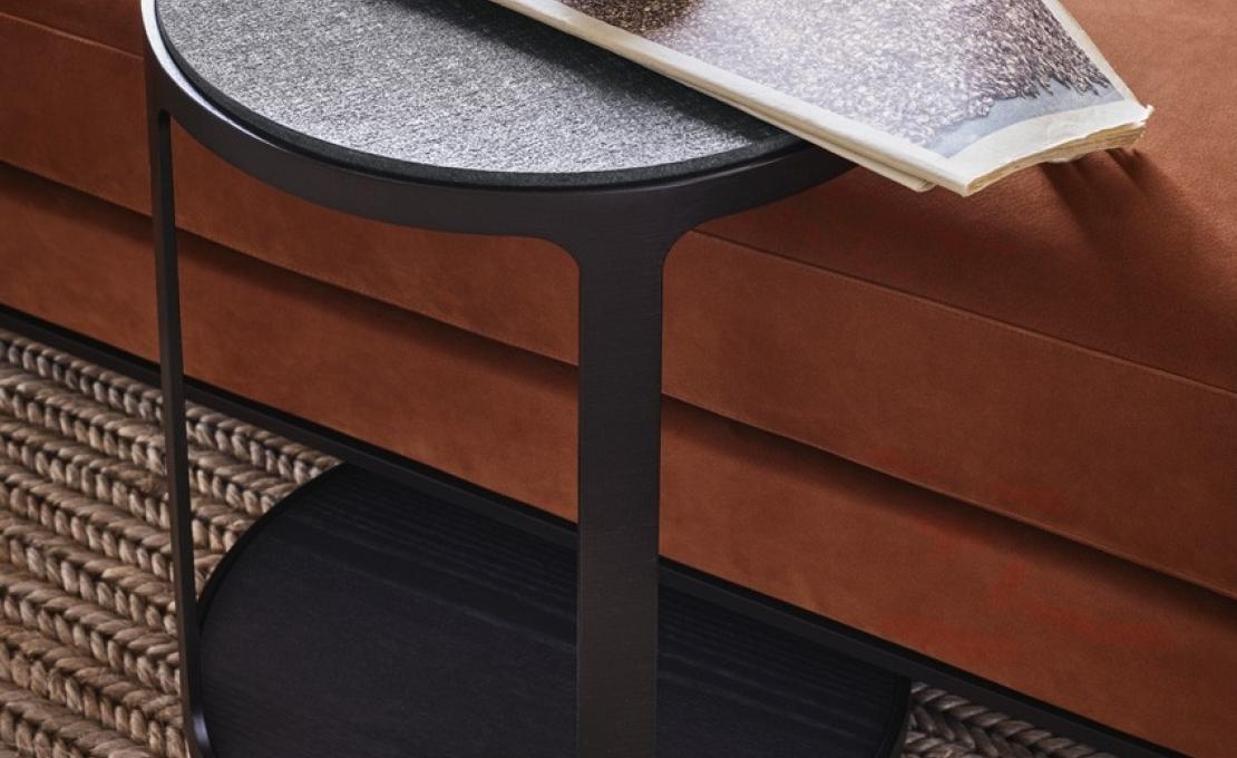 Журнальный столик от фабрики Poliform модель Creek 