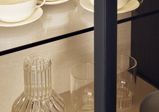 Стеллаж для книг от фабрики Poliform модель Code Day Systems