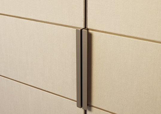 Шкафы от фабрики Poliform модель Cover Wardrobe