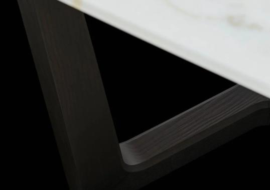 Стол от фабрики Poliform модель Concorde Table