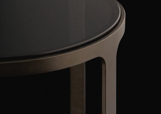 Журнальный столик от фабрики Poliform модель Creek 