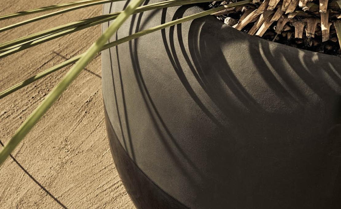 Вазы от фабрики Poliform модель CREW VASE