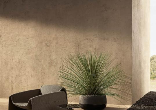 Вазы от фабрики Poliform модель CREW VASE