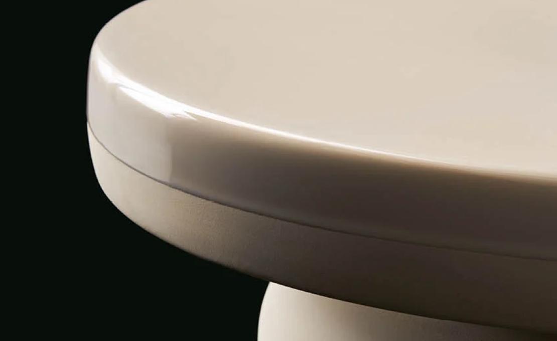 Уличный стол от фабрики Poliform модель CREW 