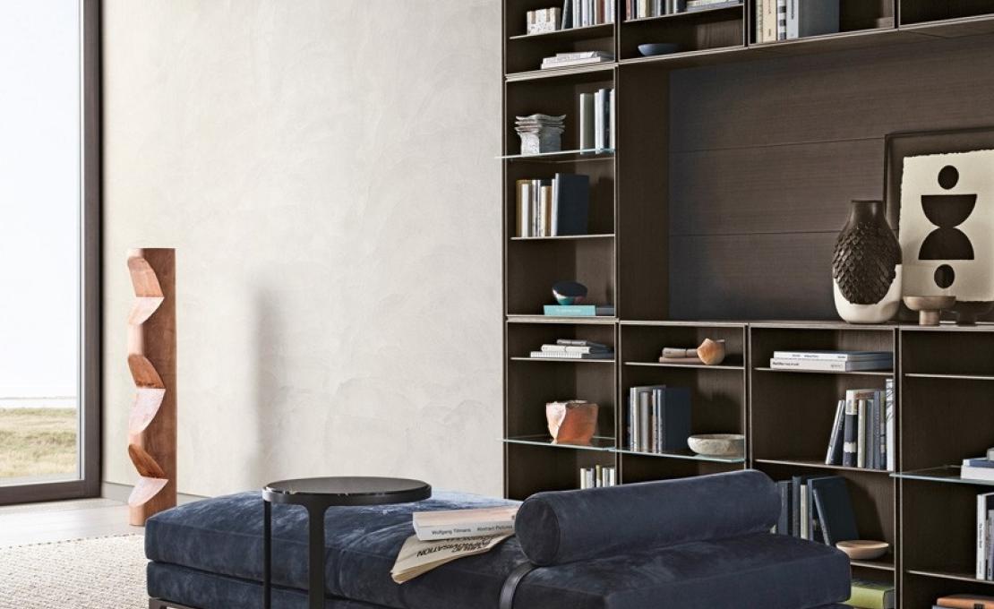 Журнальный столик от фабрики Poliform модель Creek 