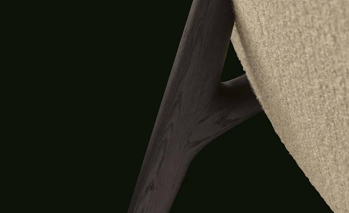 Кровать от фабрики Poliform модель Curve Bed