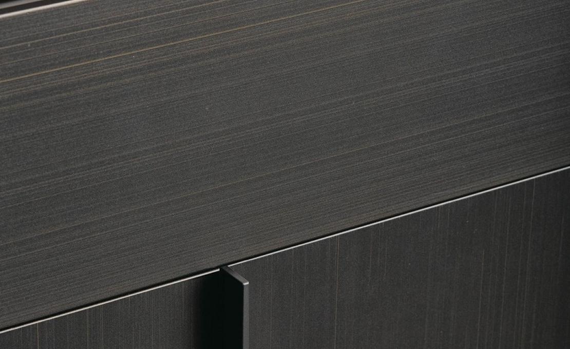 Сервант от фабрики Poliform модель Code Sideboard