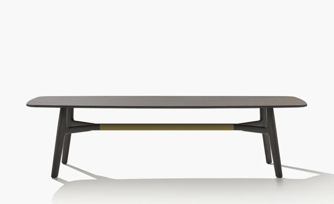 Стол от фабрики Poliform модель CVTG2 Curve Table