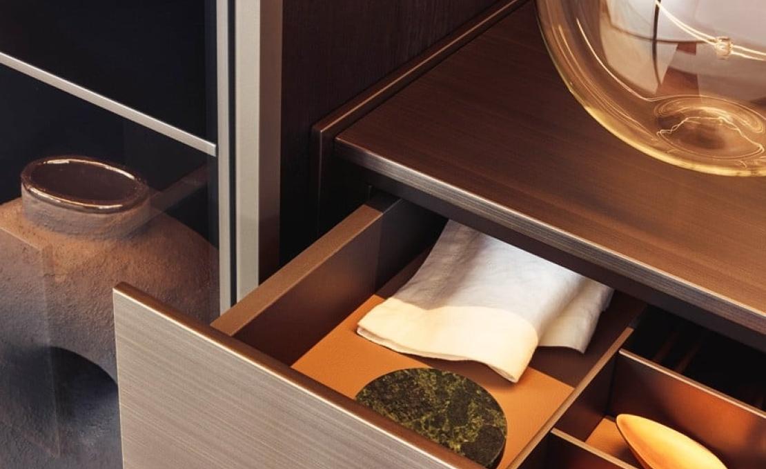 Сервант от фабрики Poliform модель Code Sideboard