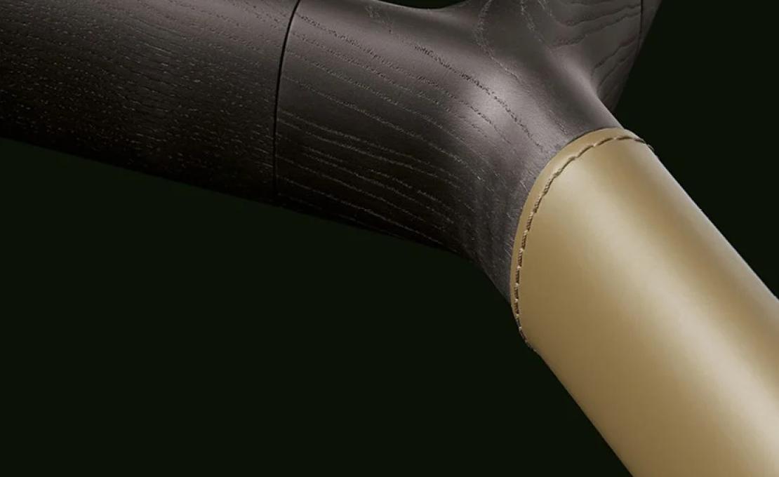 Стол от фабрики Poliform модель CVTG2 Curve Table