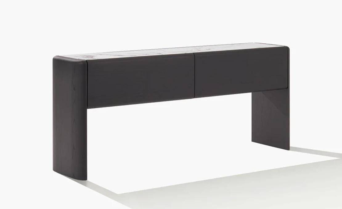 Сервант от фабрики Poliform модель DUKE SIDEBOARD