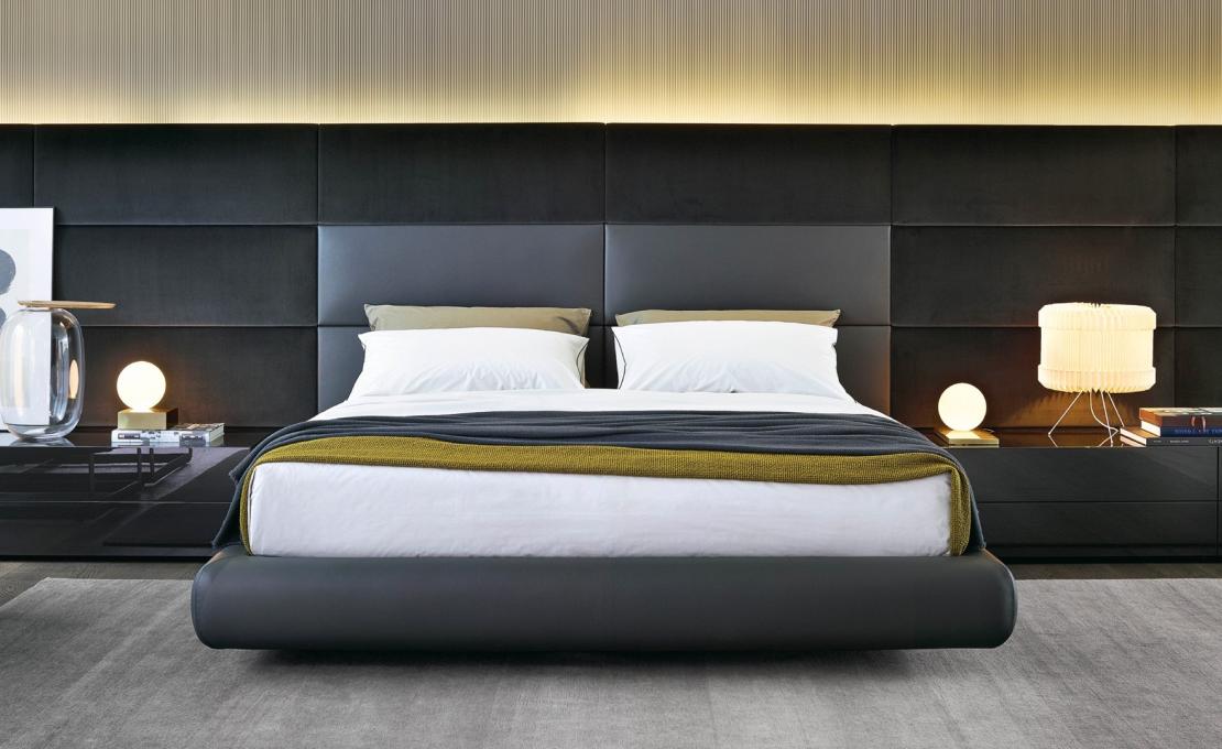 Кровать от фабрики Poliform модель Dream Bed