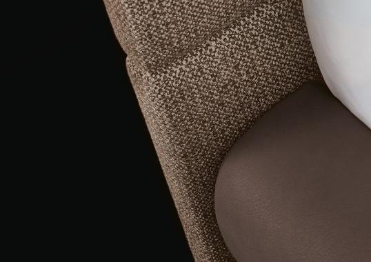 Кровать от фабрики Poliform модель Dream Bed