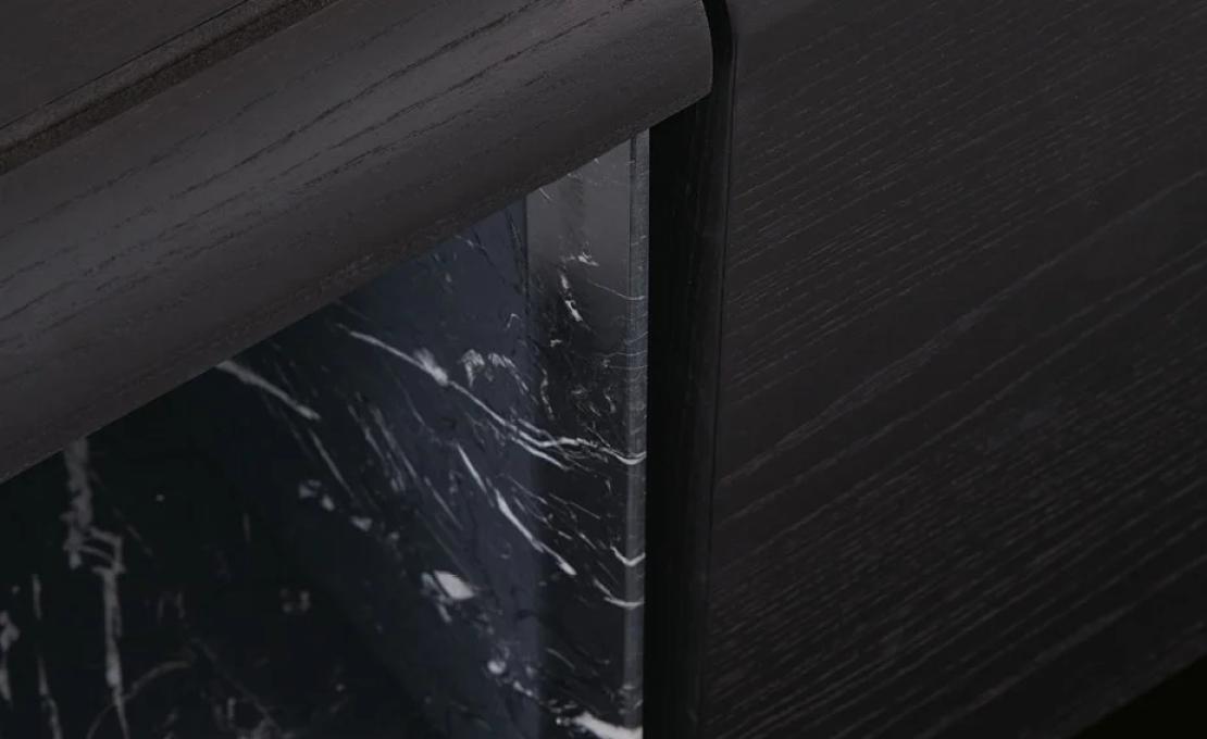 Сервант от фабрики Poliform модель DUKE SIDEBOARD