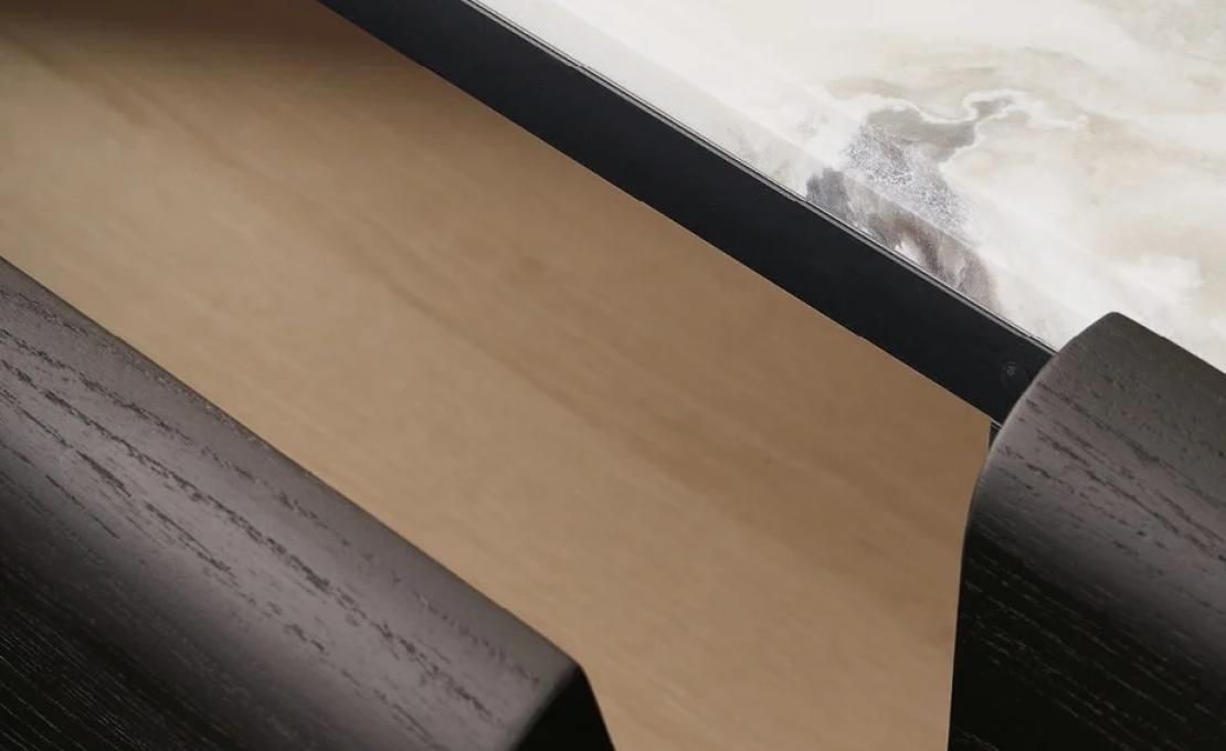 Сервант от фабрики Poliform модель DUKE SIDEBOARD