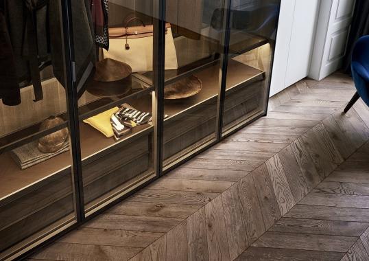 Шкафы от фабрики Poliform модель Fitted Wardrobe