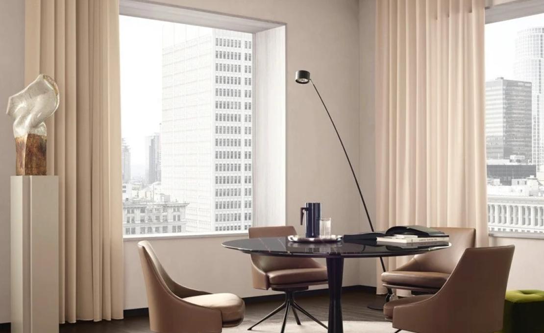 Стол от фабрики Poliform модель Flute Table with Marble Top