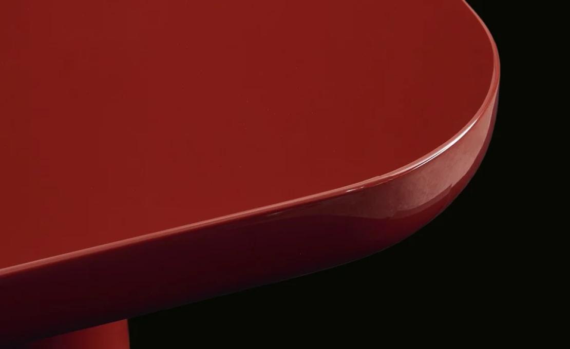 Журнальный столик от фабрики Poliform модель ERNEST 