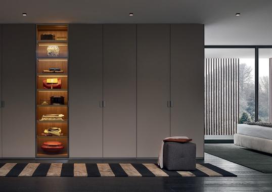 Шкафы от фабрики Poliform модель Fitted Wardrobe