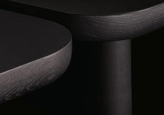 Журнальный столик от фабрики Poliform модель ERNEST 