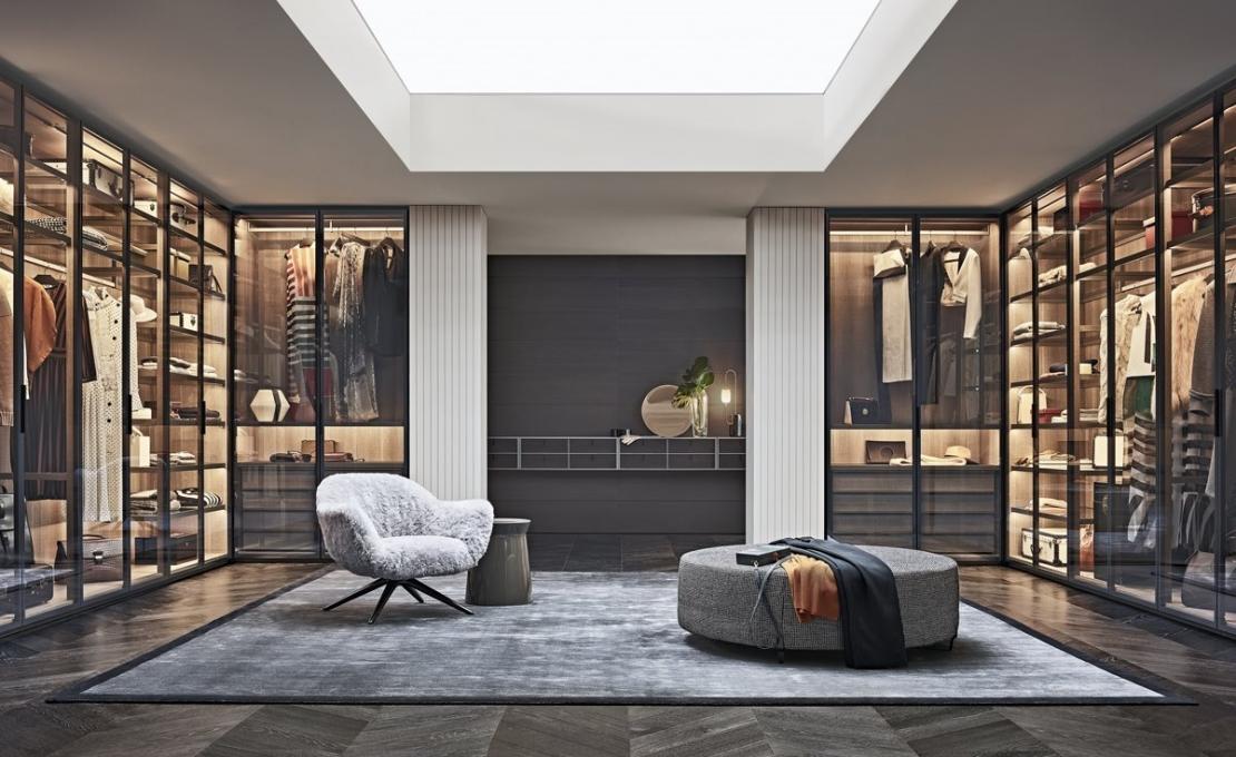 Шкафы от фабрики Poliform модель Fitted Wardrobe