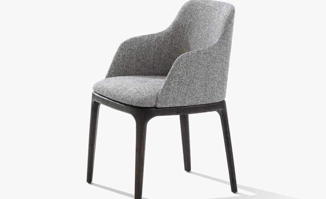 Стул от фабрики Poliform модель Grace  With Armrest 