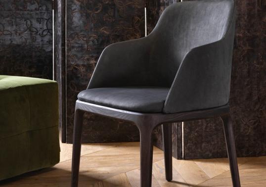 Стул от фабрики Poliform модель Grace  With Armrest 