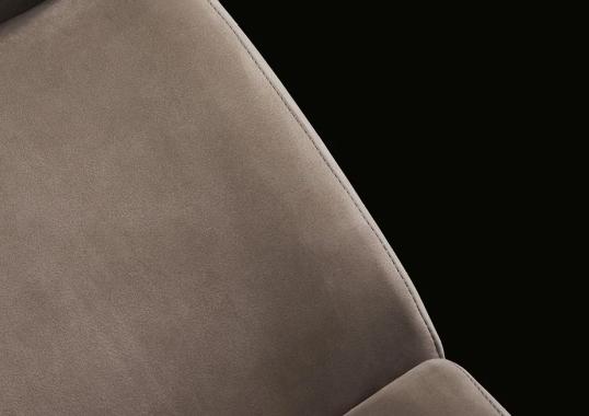 Диван от фабрики Poliform модель ERNEST SOFA