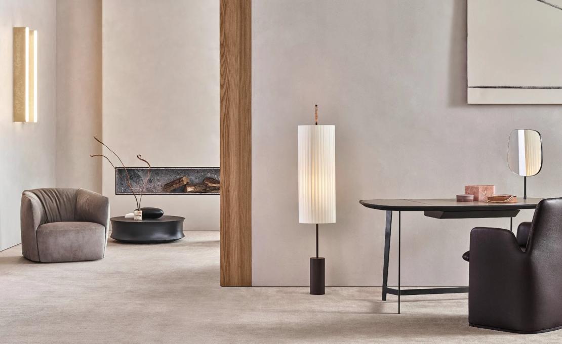 Стул от фабрики Poliform модель Guest  Poliform