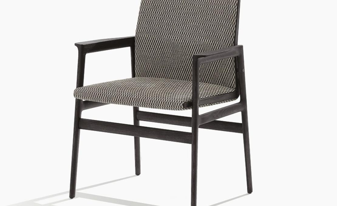 Стул от фабрики Poliform модель Ipanema  