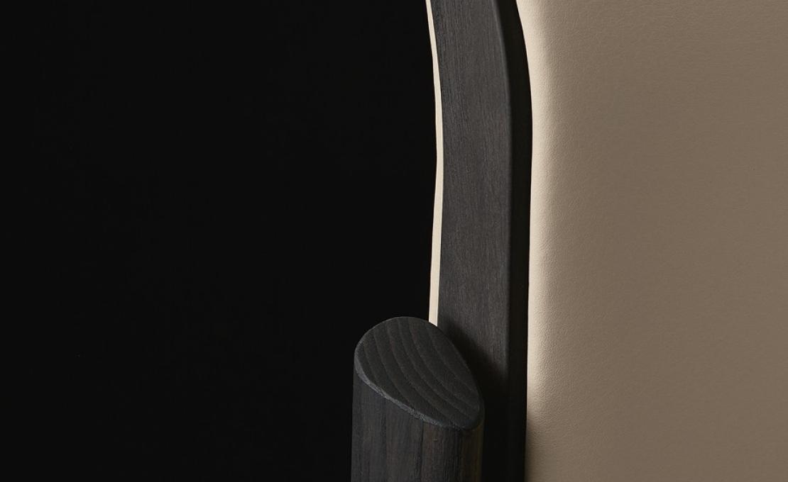 Стул от фабрики Poliform модель Ipanema  