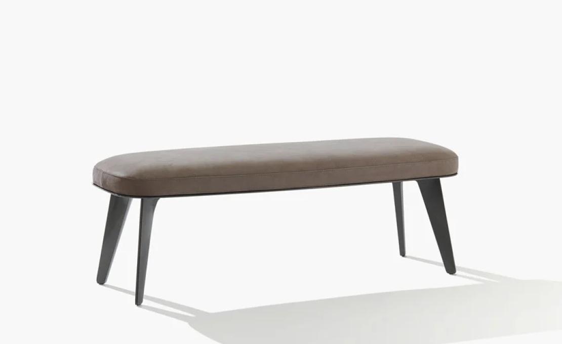 Банкетка от фабрики Poliform модель Jane Bench