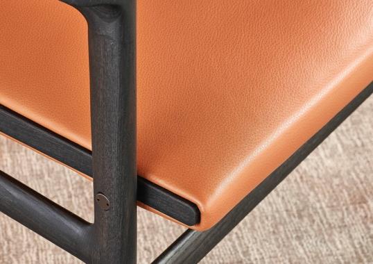 Стул от фабрики Poliform модель Ipanema  