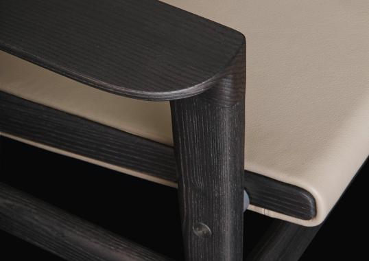 Кресло от фабрики Poliform модель IPPL810I