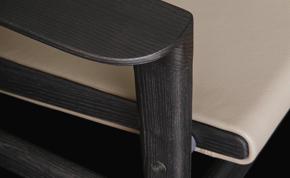 Кресло от фабрики Poliform модель IPPL810I