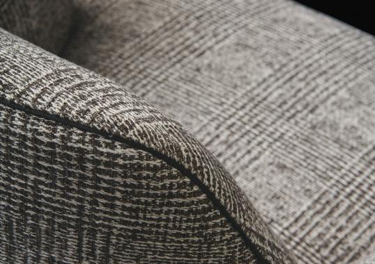 Кресло от фабрики Poliform модель JNPL074