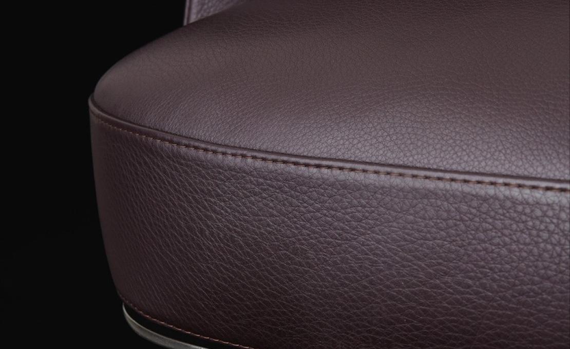 Кресло от фабрики Poliform модель JNPL067