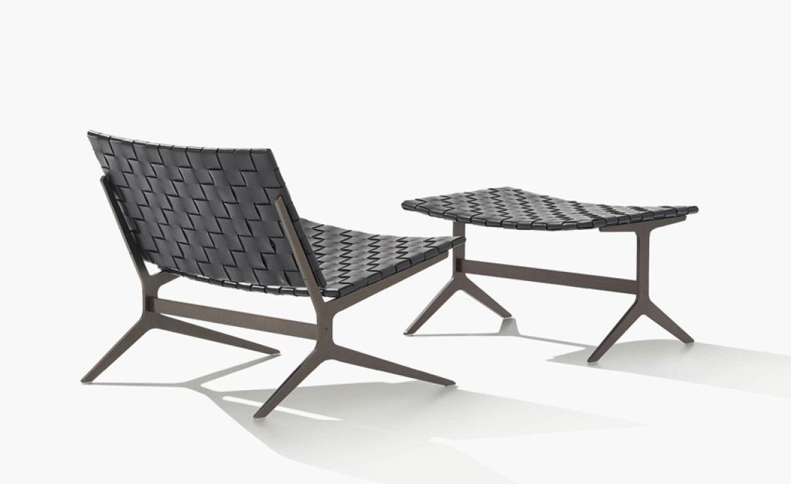 Кресло от фабрики Poliform модель Kay Lounge Arm