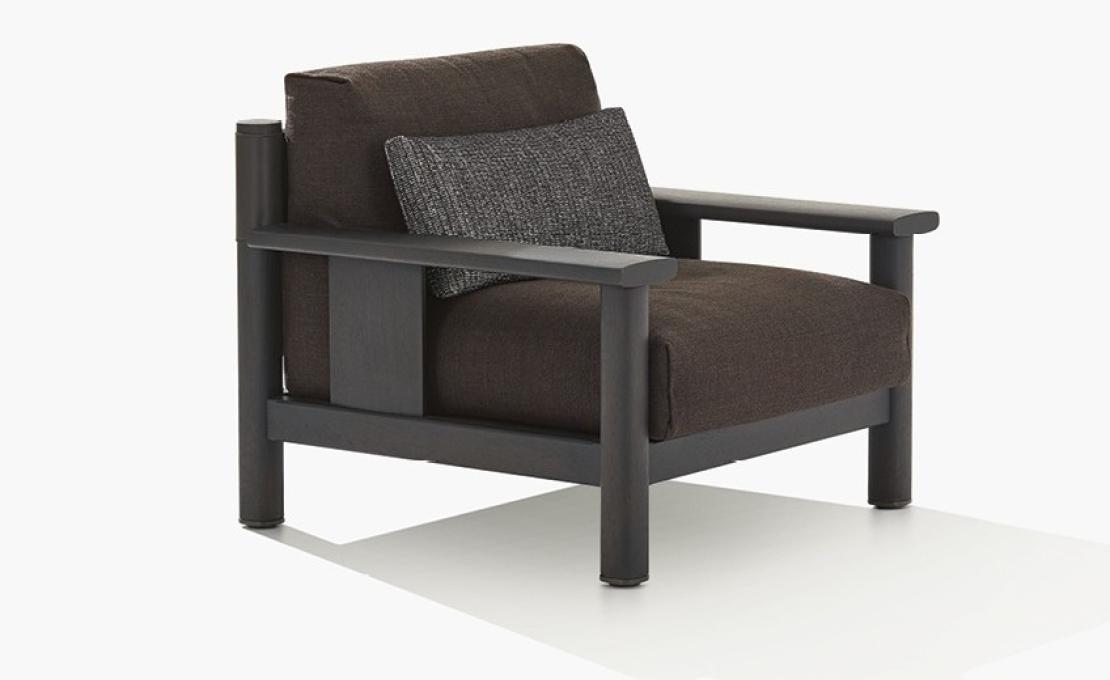 Уличное кресло от фабрики Poliform модель KETCH ARM